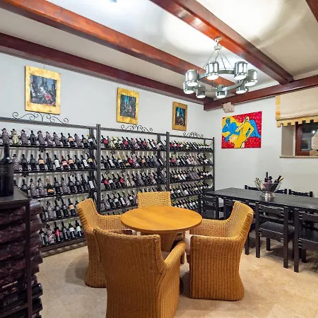 Alojamento de Acomodação e Pequeno-almoço Old Town Rab 3*