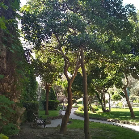 Alojamento de Acomodação e Pequeno-almoço Old Town Rab Rab Town