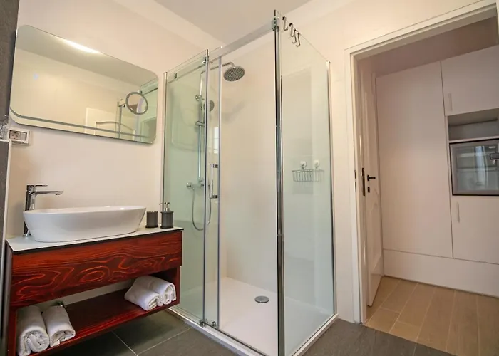 Old Town Rab Couette-café 3*