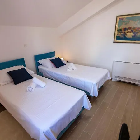 Old Town Rab Bed & Breakfast Rab Town